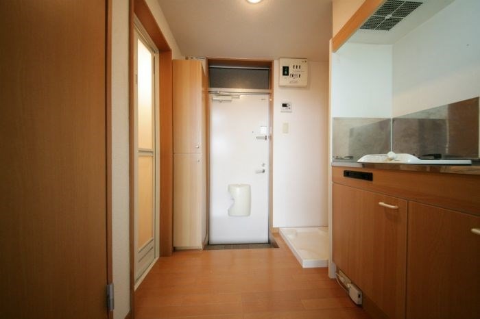 キッチンの収納も是非ご利用ください！