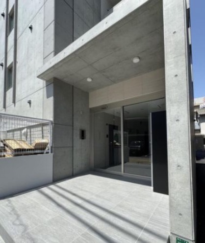 開放感のあるエントランスです