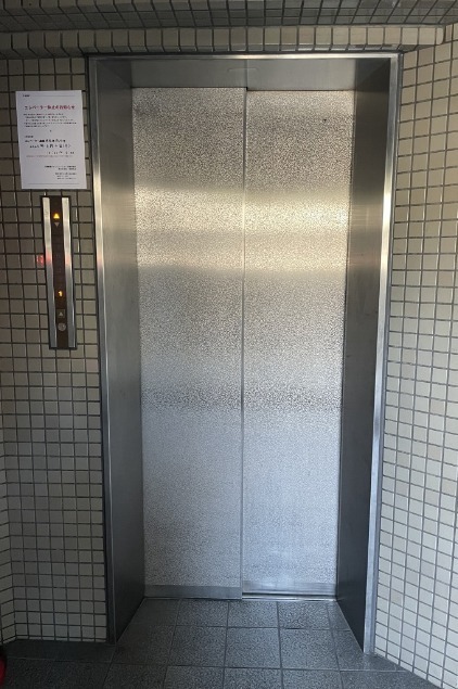 エレベーター付き