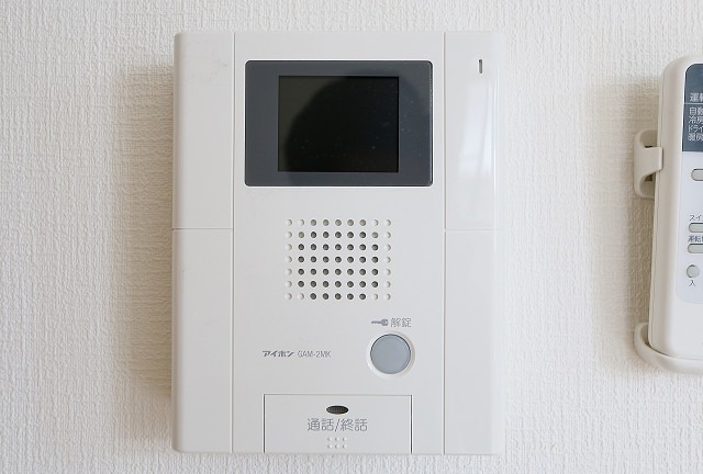 モニタ付きで来客時も安心