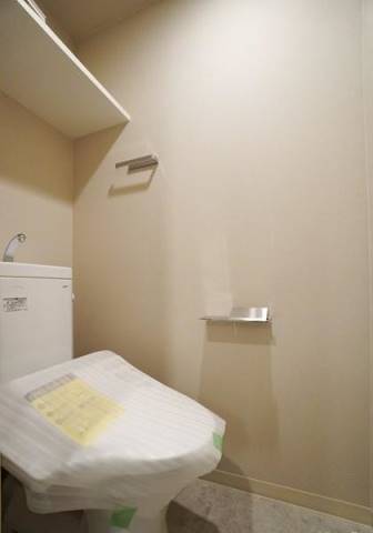 清潔感のあるトイレです