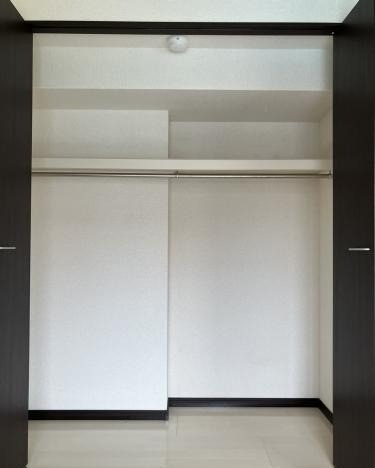 お荷物はこちらへ。