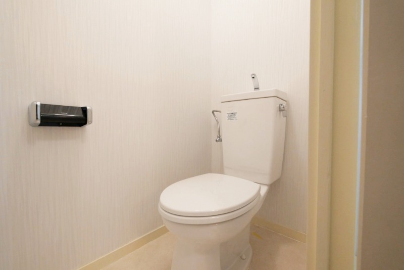 清潔感のあるトイレですね。