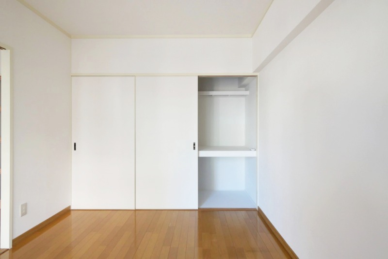 お荷物はこちらへ。