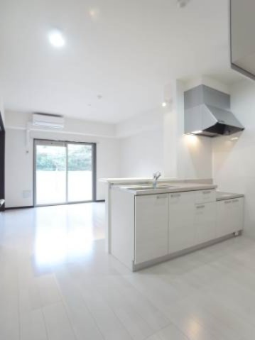 6階のお部屋に空きが出ました。南向きです。