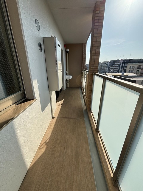 洗濯物はこちらへ。