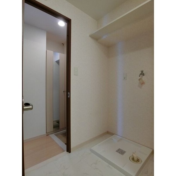 洗濯機は室内におけます