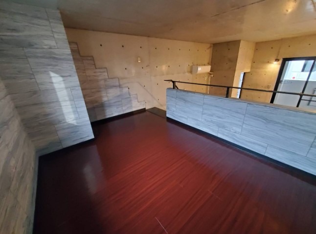 こちら寝室にいかがでしょうか？