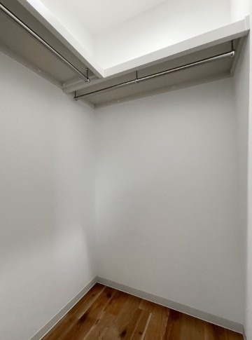 ウォークインクローゼットです。