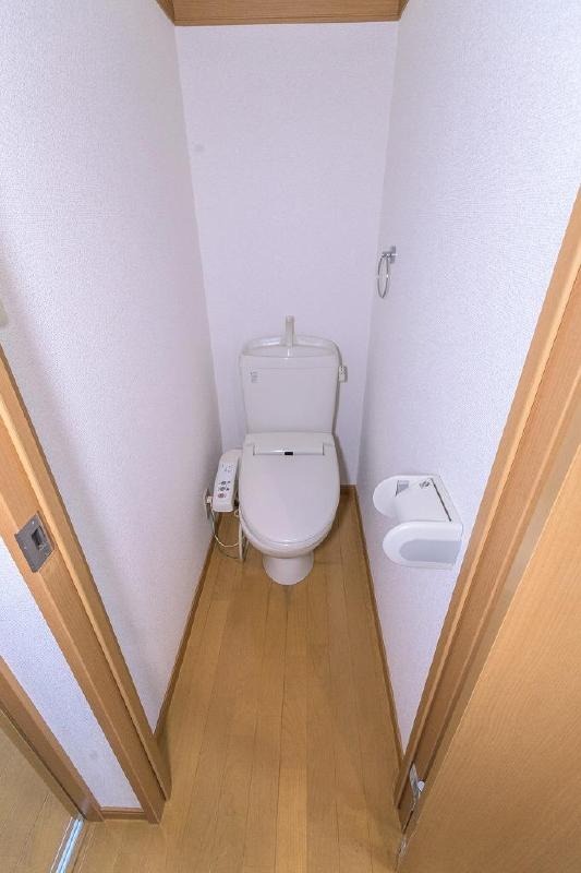 嬉しい温水洗浄便座です