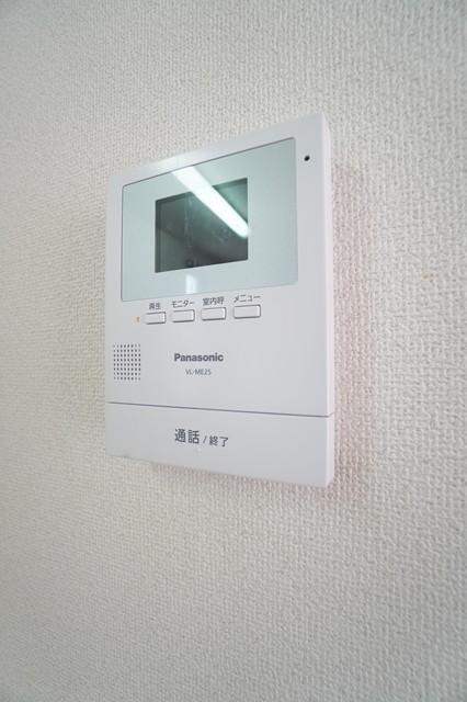 安心のモニターホン完備
