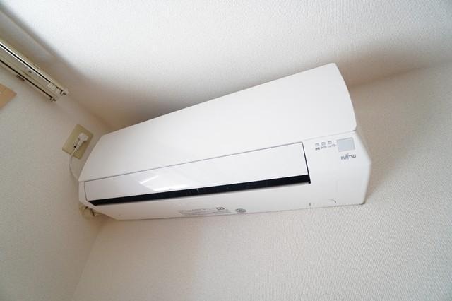 エアコン付きで年中快適にお過ごしできます！