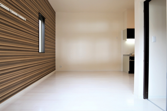 白を基調とした明るい室内です