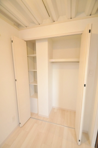いろいろ収納できるクローゼットです
