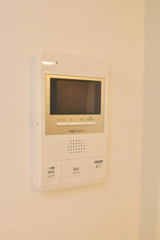 ＴＶモニターホン付きで安心です