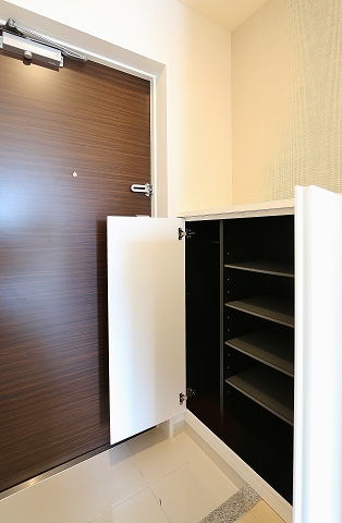 靴が多い方でも楽々収納できます