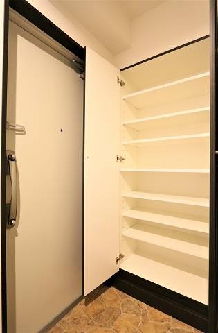 シューズも沢山収納出来ます