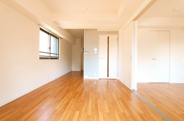 10帖超えた広々リビングです