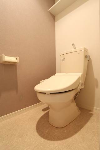 清潔感のあるお手洗いですね