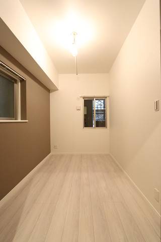 写真は同型物件です