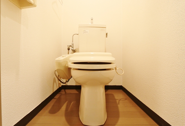 もちろんウォシュレット付き