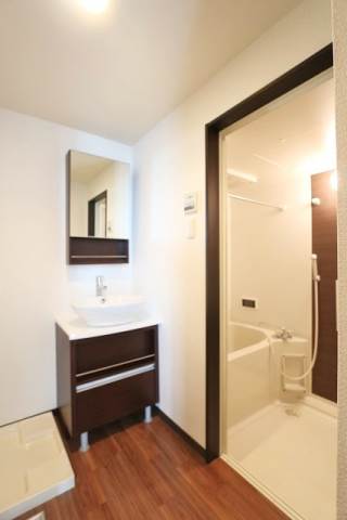 独立洗面台は嬉しいですね