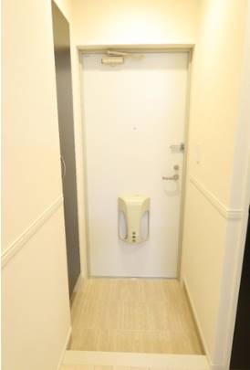 玄関はこのようになっています。