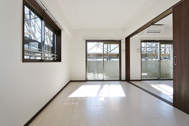 明るく通気性もばっちりです