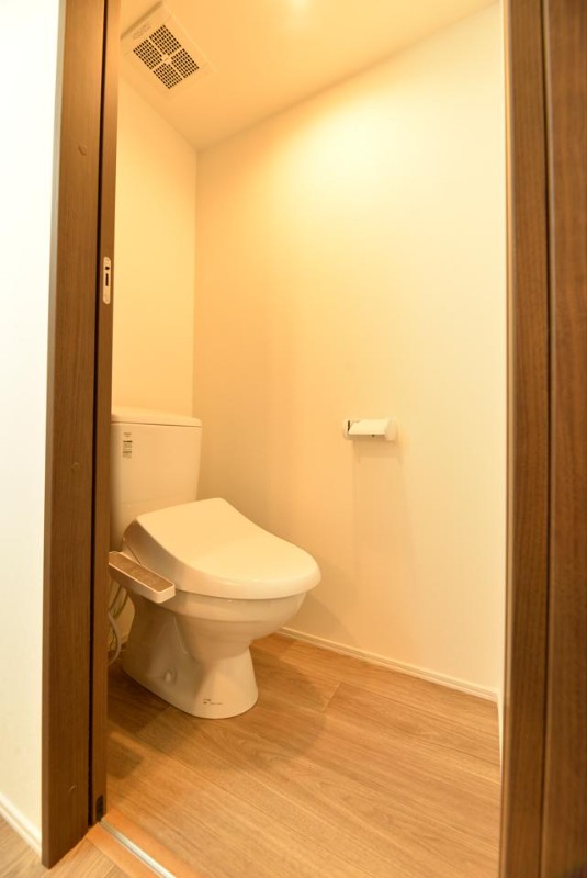 ウオシュレット付きです