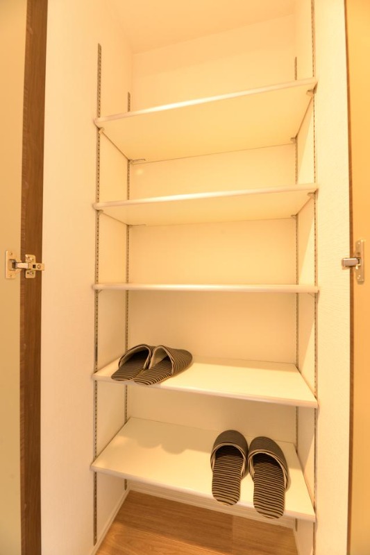 高さのあるシューズボックス