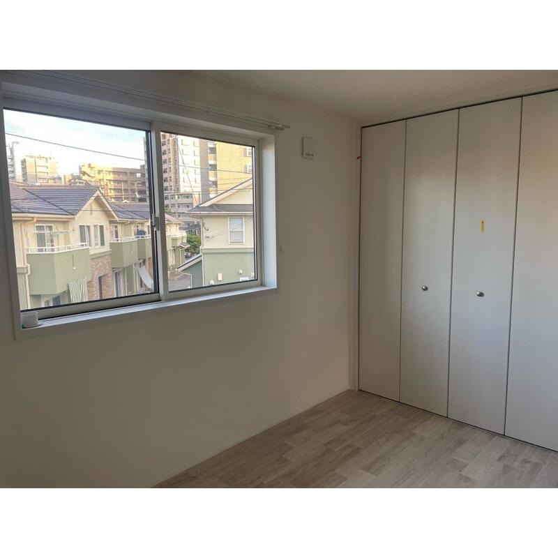 お洋服が多い方でも安心の収納力