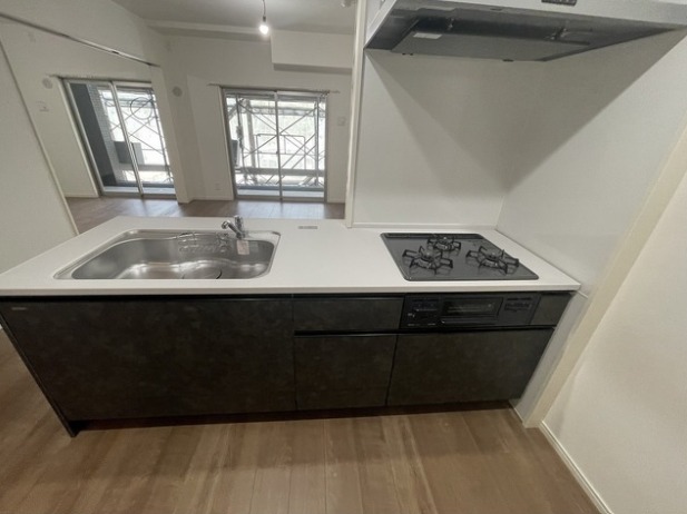 広々したキッチンはお料理が捗りそうです