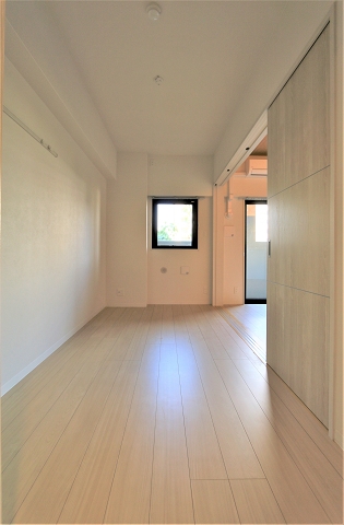 寝室はこちらのスペース