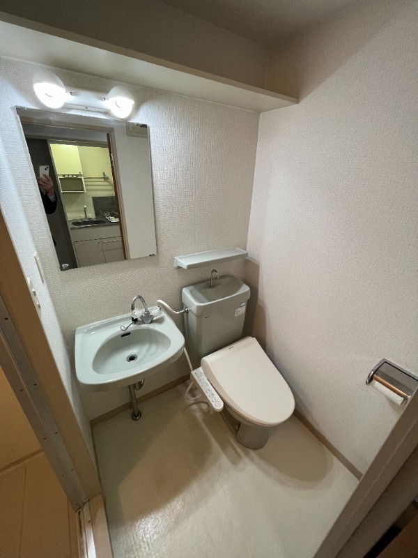 独立洗面台があります