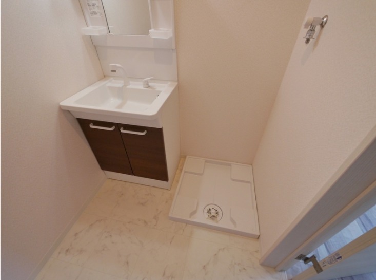 身支度のしたすい化粧洗面台