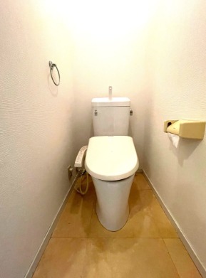 バストイレ別です。