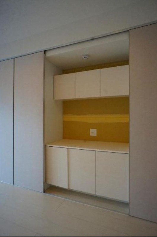 お荷物はこちらへ。