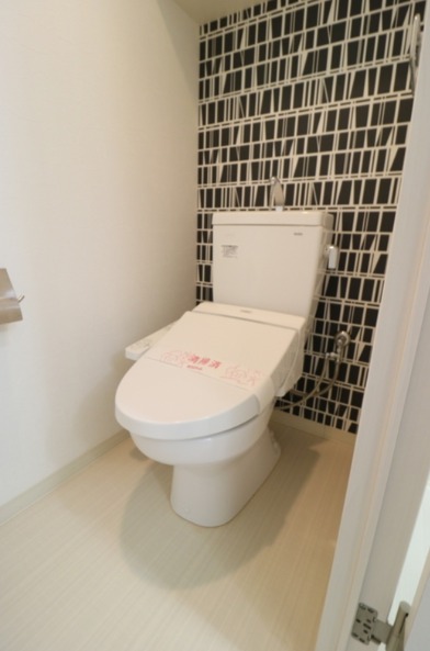 温水便座付きです。
