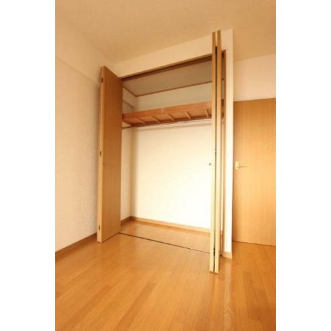 大きめの収納スペースもしっかり確保