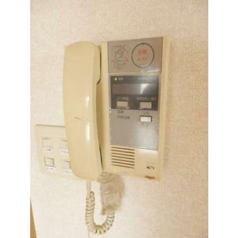 インターホン付きで安心ですね