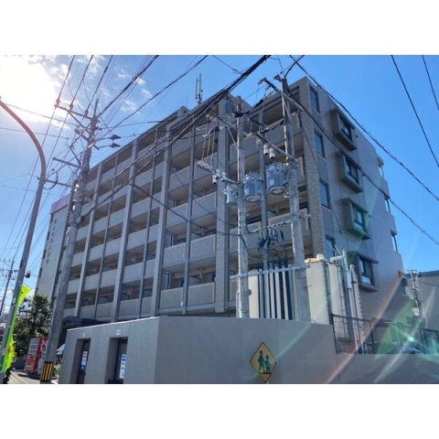 敷地内に自動販売機があって便利ですね