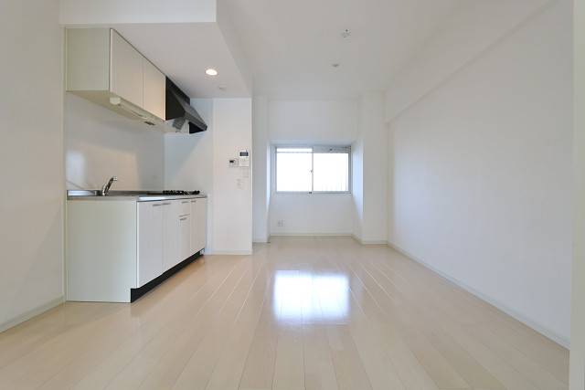 白基調の清潔感あるお部屋です※写真は別部屋です