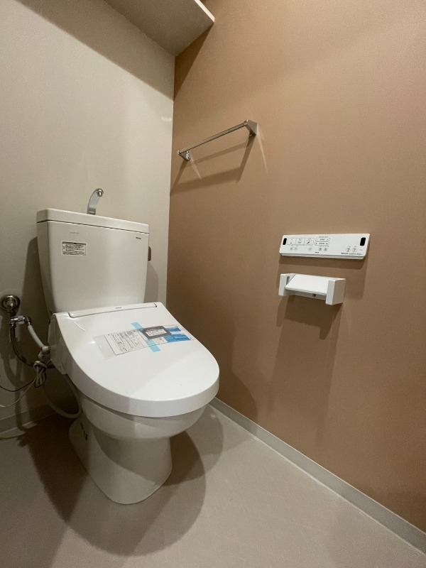 温水洗浄便座付きです