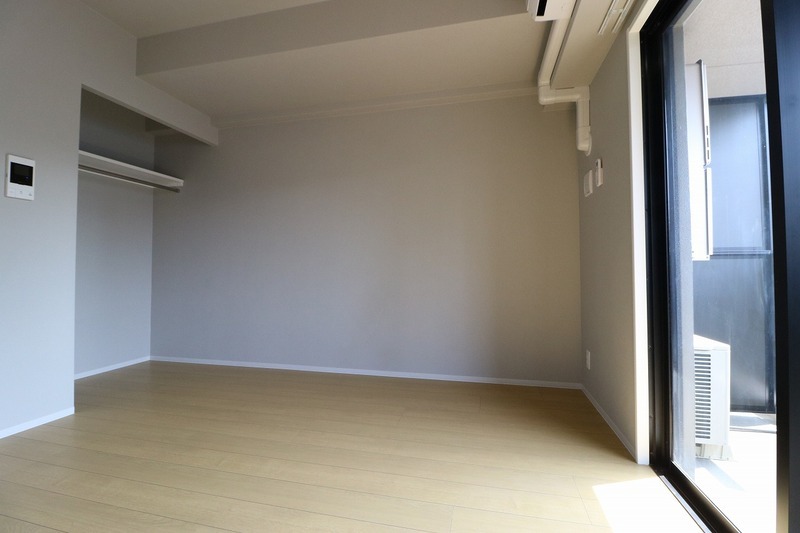 こちらは寝室にいかがでしょうか