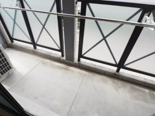 洗濯物はこちらへどうぞ。