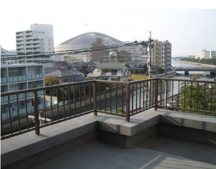 天気の良い日の洗濯物はこちらで