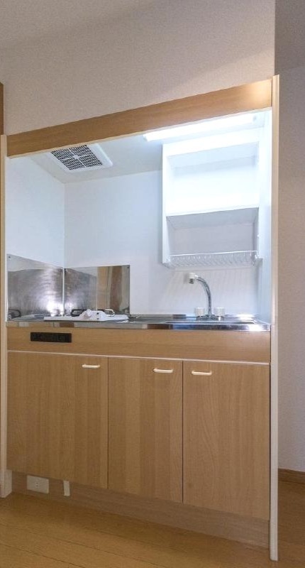 収納付きで使いやすそうですね