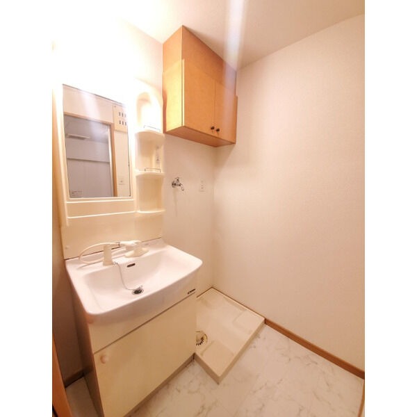 お出かけ前の身支度はこちらでバッチリです