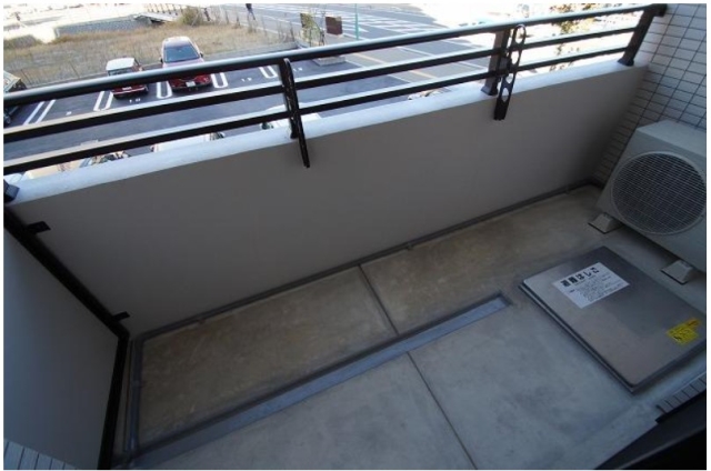 洗濯物はこちらへ