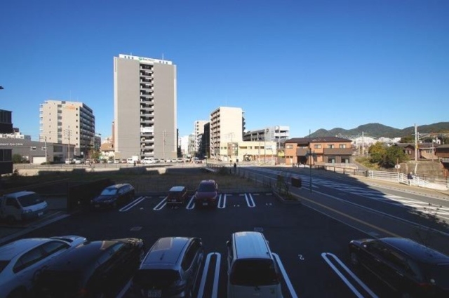 敷地内駐車場完備